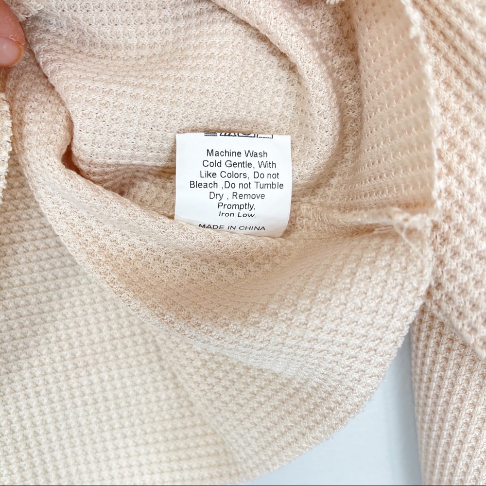 Princess Polly Mia Cropped Henley Sweatshirt Beige - Picture 9 of 10